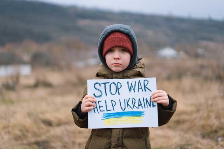 Rússia realiza bombardeio em escola no sudeste da Ucrânia